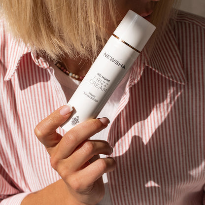 Newsha No more frizz cream Plaukus glotninantis kremas