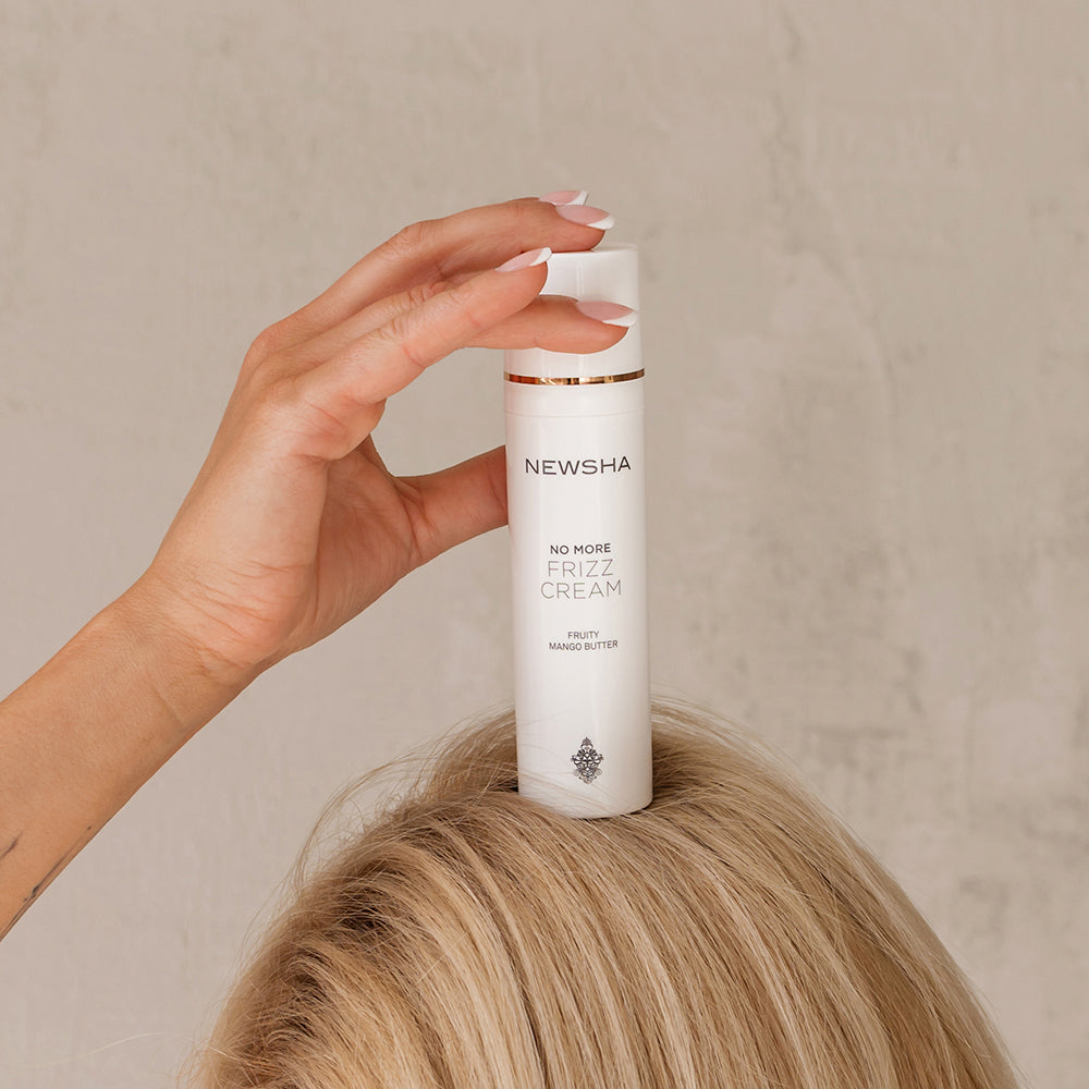 Newsha No more frizz cream Plaukus glotninantis kremas